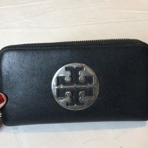 Tory Burch wallet